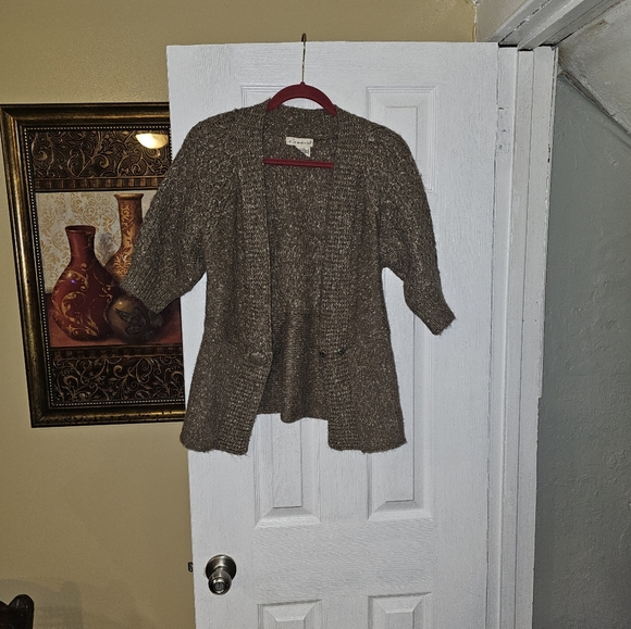 Ladies shrug sweater - Picture 8 of 9